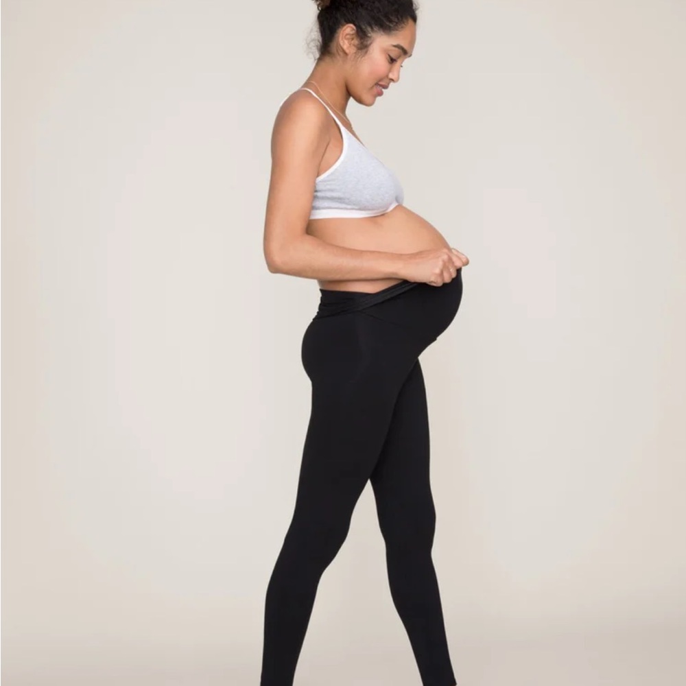 NWT Hatch ultra soft before, during, and after legging